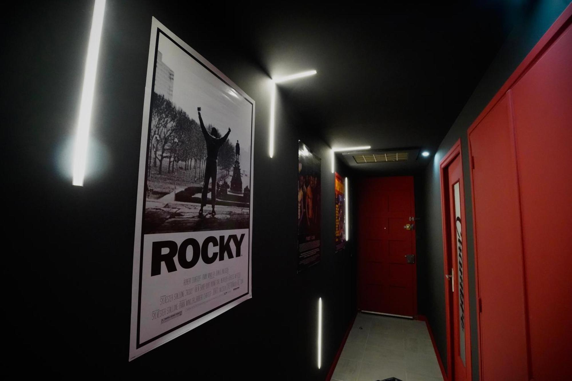 L Unique Cinema Room Grenoble Eksteriør billede